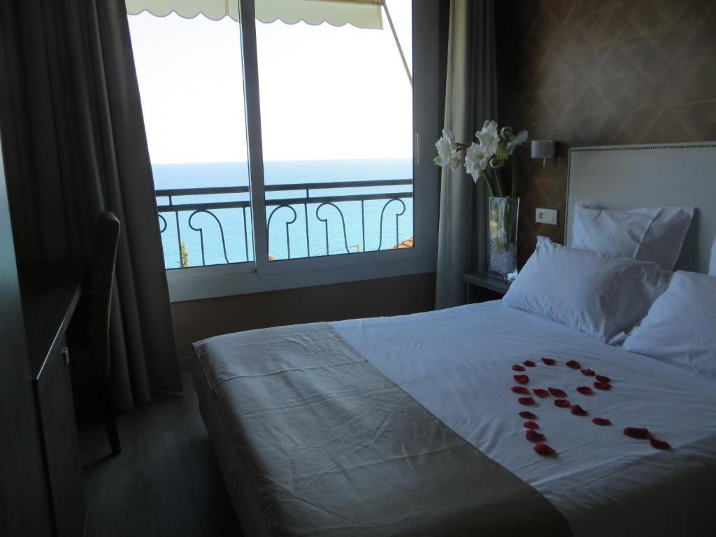 Hotel De Charme Regency Roquebrune-Cap-Martin Luaran gambar