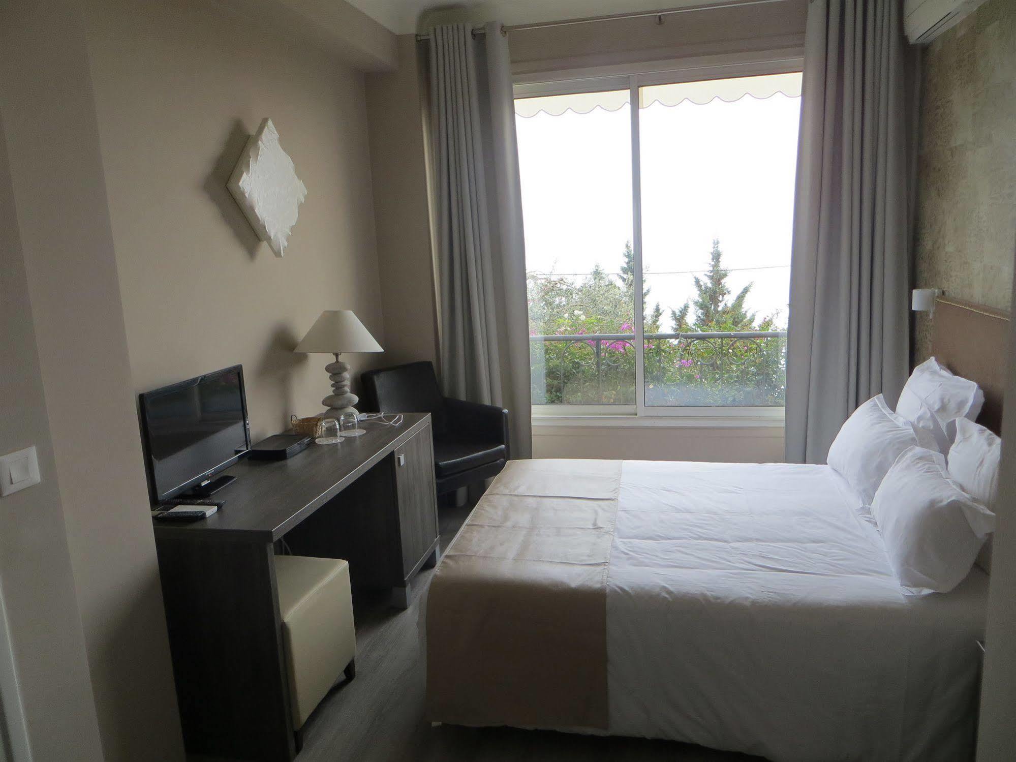 Hotel De Charme Regency Roquebrune-Cap-Martin Luaran gambar